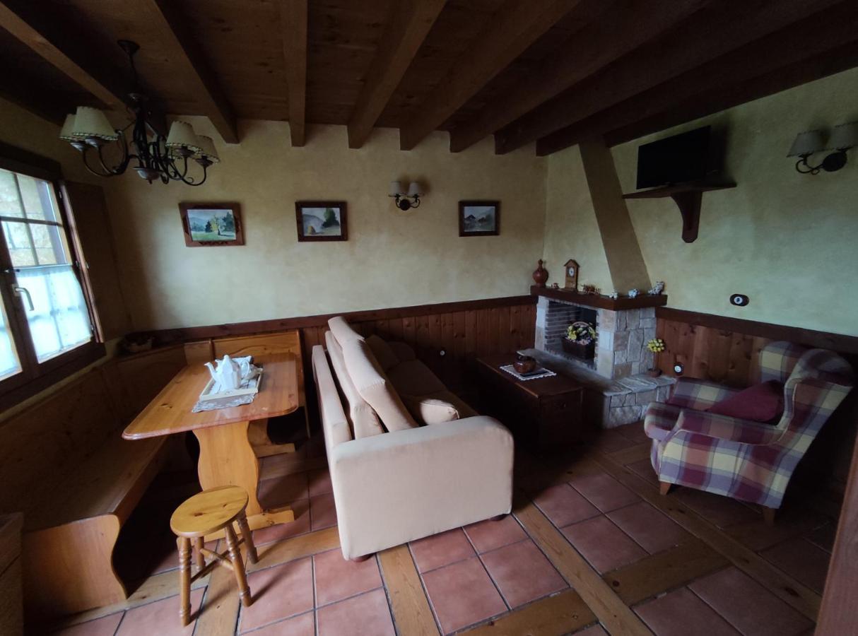 Asturias Apartamentos Rurales Naveces Esterno foto